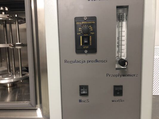 LIYI ASTM1171 Dynamiczne urządzenie do testów ozonowych Komora starzeniowa Test starzenia gumy w ozonie Przyspieszone starzenie w komorze ozonowej Cena